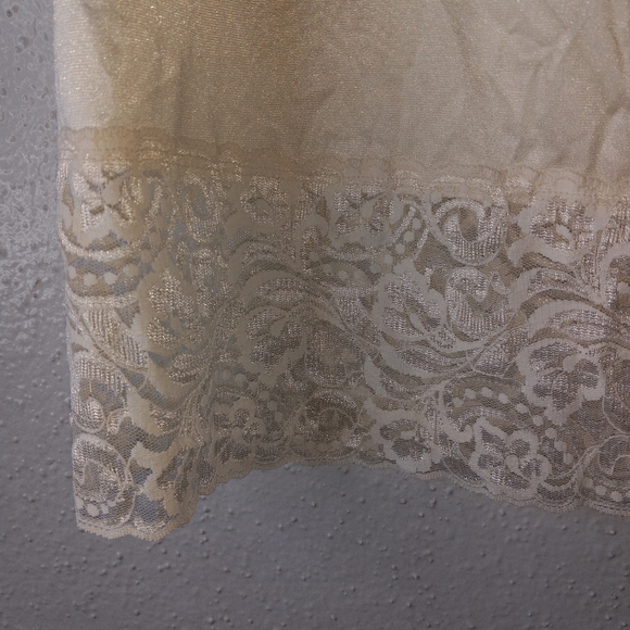 Vanity Fair M Half Slip Lace Trim Side Slit Lingerie - Picture 7 of 9